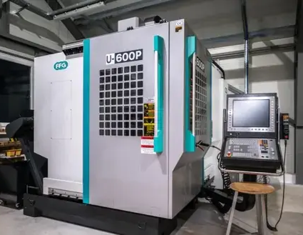 U600